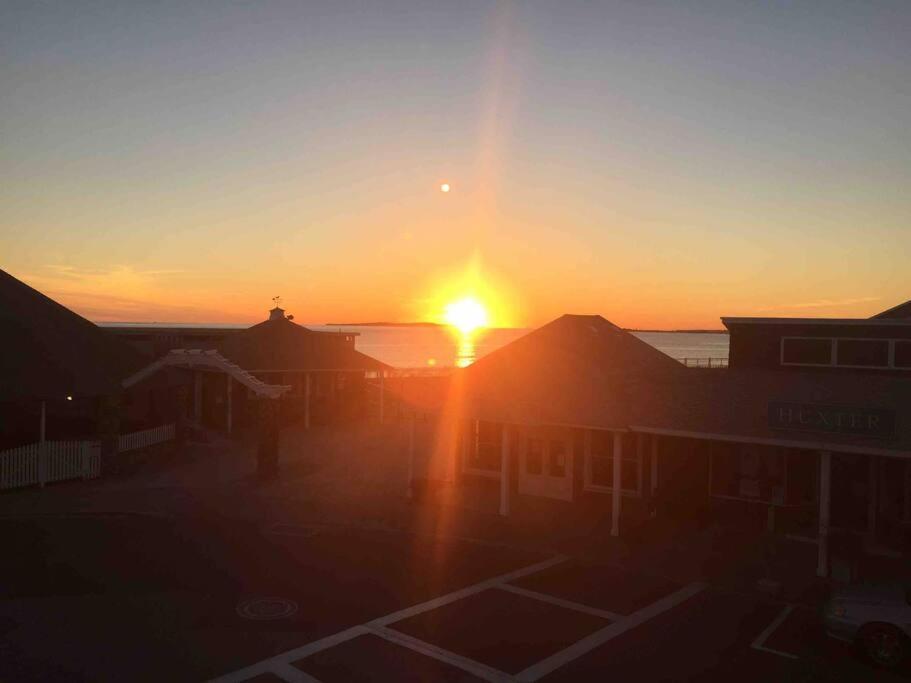 Ocean View Condo Downtown Watch Hill, Ri With Porch Westerly Extérieur photo